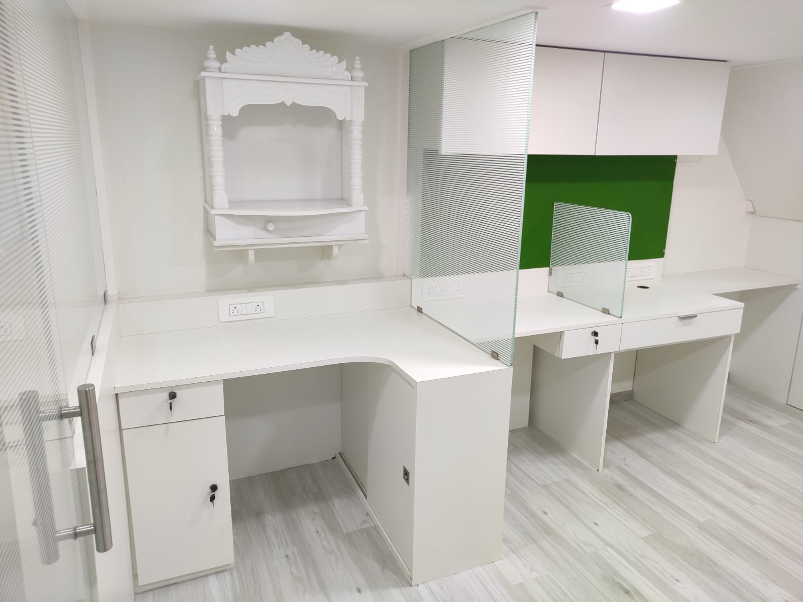 Crystal Plaza office interior 15